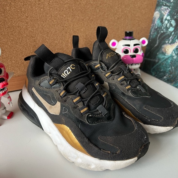 Nike Air Max 270 React 'Metallic Gold' - Picture 6 of 10